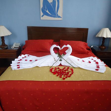 Hotel Victoria Plaza Tarija Zewnętrze zdjęcie